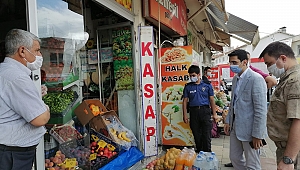 Akçadağ Kaymakamı Hulusi Teke ilçe esnafını ziyaret etti